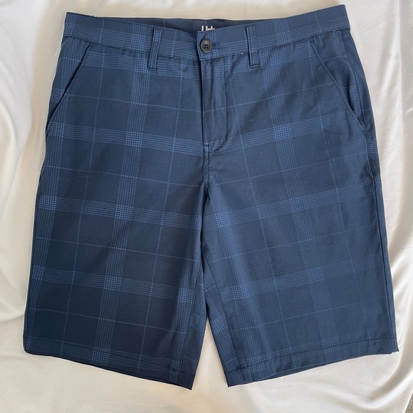 Urban Pipeline Super Flex Flat Front Lightweight Men's Navy Plaid Shorts - Picture 1 of 5